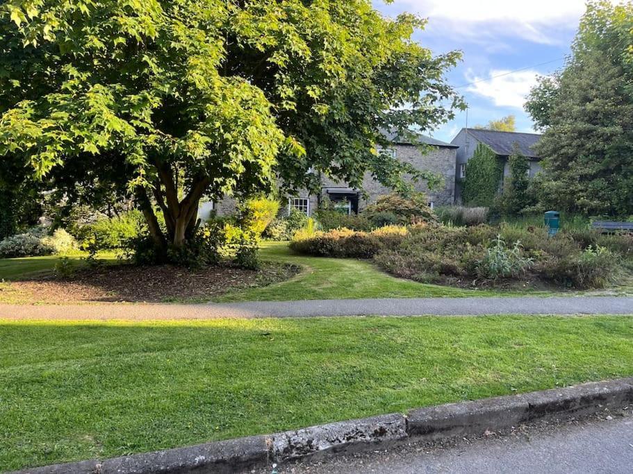 Wee Toad Hole Heart Of Kendal - Cottage Sleeps 4-6 - Dogs Welcome Exterior foto